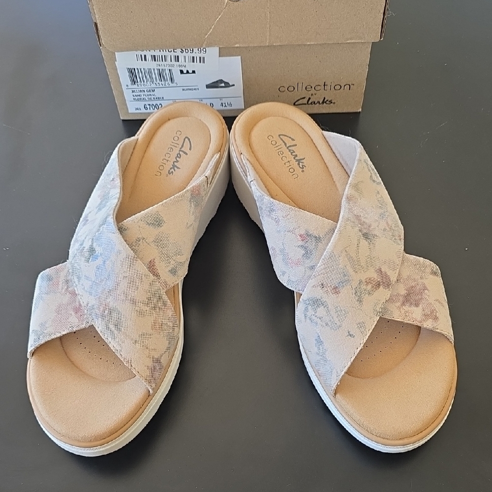 Clarks Women's Floral Beige Sandals